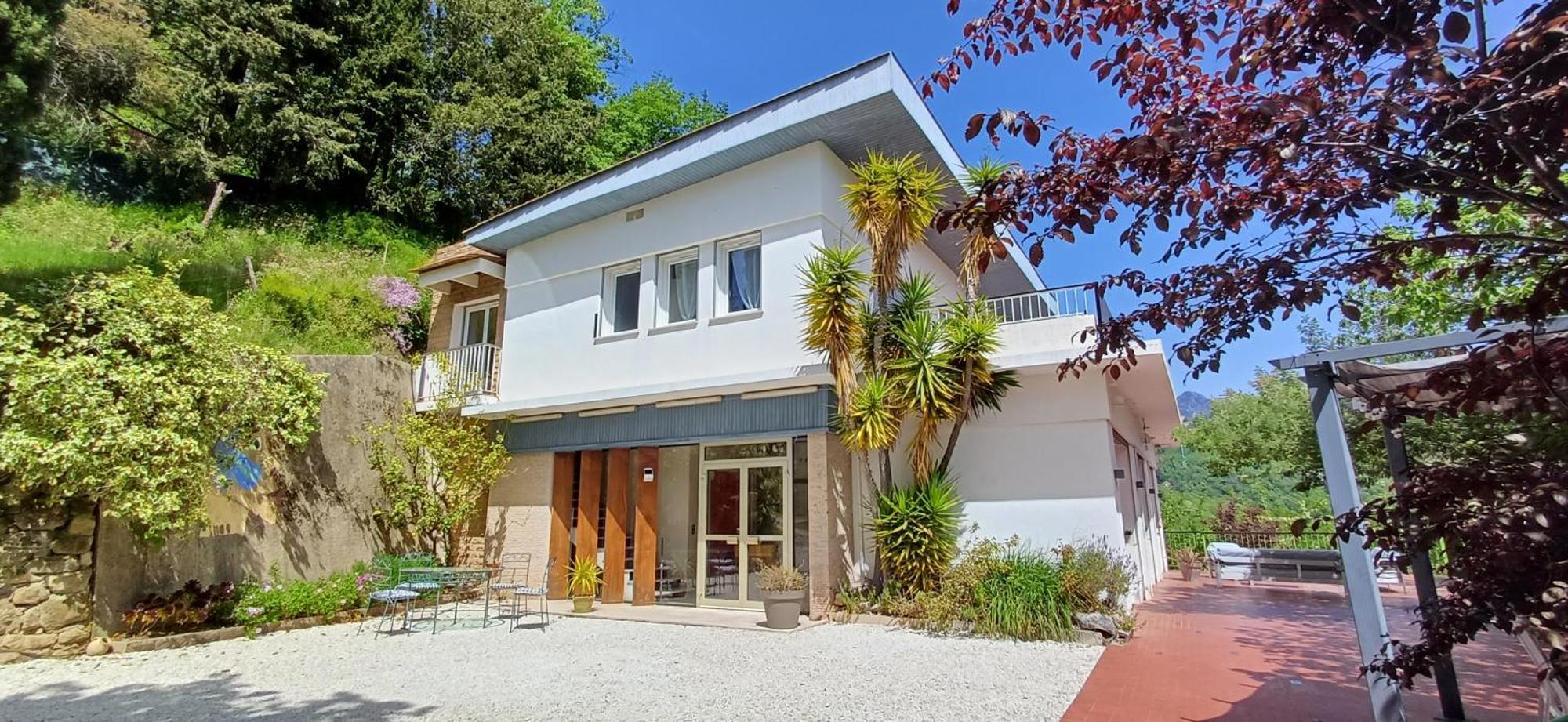 Le Domaine De La Feuilleraie Bed & Breakfast Coaraze Exterior photo