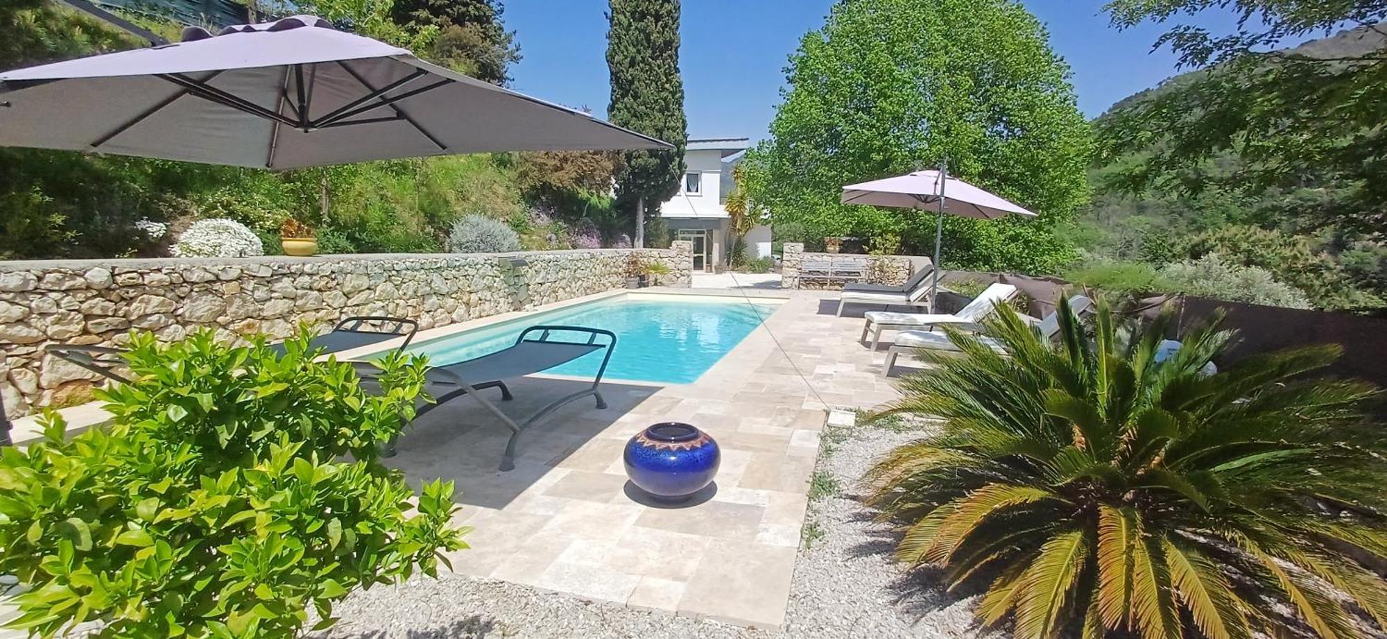Le Domaine De La Feuilleraie Bed & Breakfast Coaraze Exterior photo